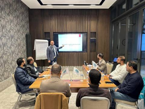 أدوات ومؤشرات التنبؤ المالي