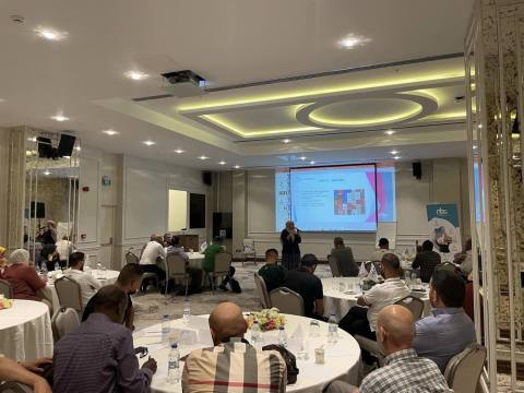 منتدى القيادة 360